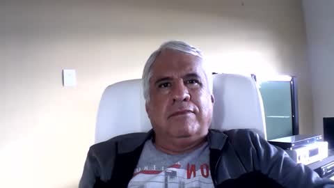 grisa01 online show from 05-26-26, 06:59