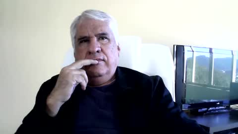 Snapshot of grisa01 chatting on 07-08-26, 12:42 grisa01 online show from 07-08-26, 12:42
