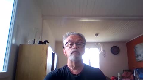 Grybear online show from 04-11-26, 01:37