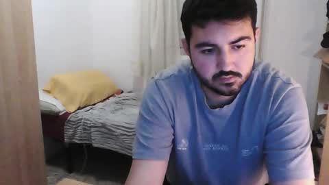 Snapshot of gsendra chatting on 12-09-24, 10:09 gsendra online show from 12-09-24, 10:09