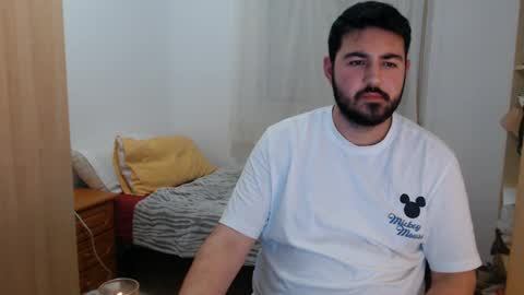 Snapshot of gsendra chatting on 01-11-25, 06:54 gsendra online show from 01-11-25, 06:54