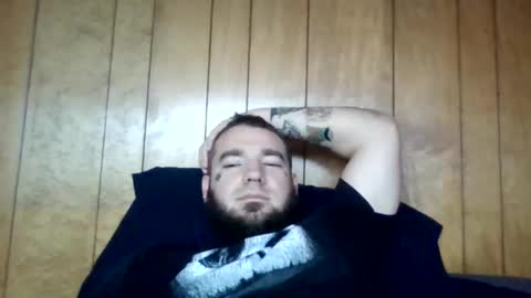 Snapshot of gsloueez chatting on 12-14-24, 08:29 gsloueez online show from 12-14-24, 08:29