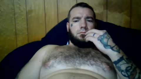 Snapshot of gsloueez chatting on 12-17-24, 03:06 gsloueez online show from 12-17-24, 03:06