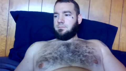 Snapshot of gsloueez chatting on 12-20-24, 04:25 gsloueez online show from 12-20-24, 04:25