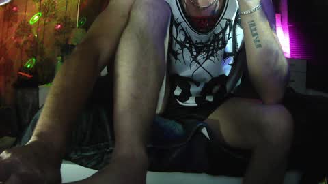 YOUNEEKWAYSTOPLEASEYOU online show from 12-07-24, 10:28