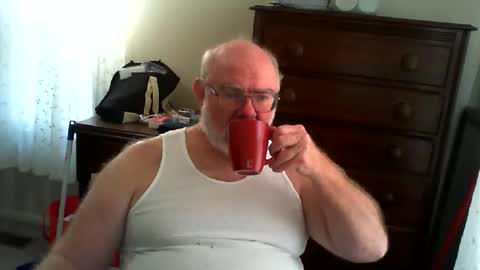 Gary online show from 06-03-26, 01:36