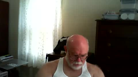 Snapshot of gtnolder60 chatting on 06-15-26, 01:02 Gary online show from 06-15-26, 01:02