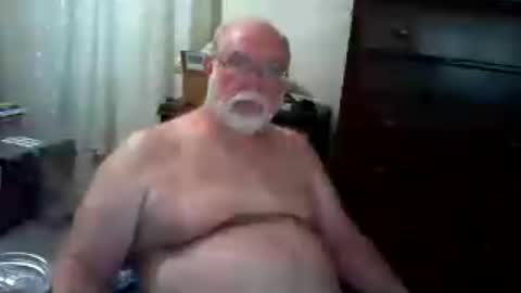 Snapshot of gtnolder60 chatting on 06-25-26, 02:00 Gary online show from 06-25-26, 02:00