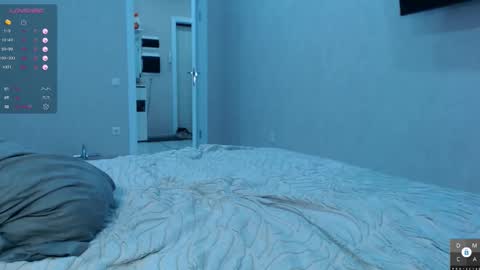 Eva online show from 10-28-25, 07:05