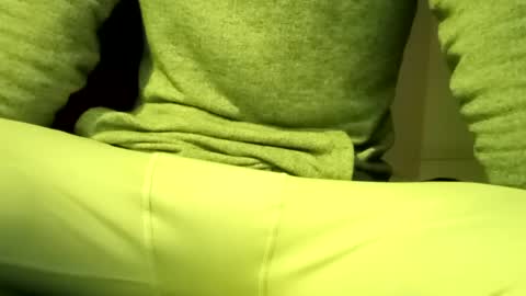 Snapshot of guapopapi88 chatting on 12-08-24, 03:35 guapopapi88 online show from 12-08-24, 03:35