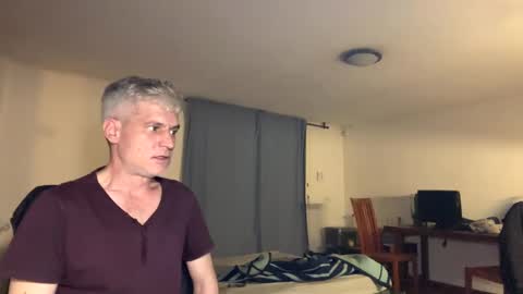 guardiannif_ online show from 02-25-25, 09:13