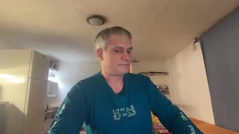 guardiannif_ online show from 02-08-26, 01:09