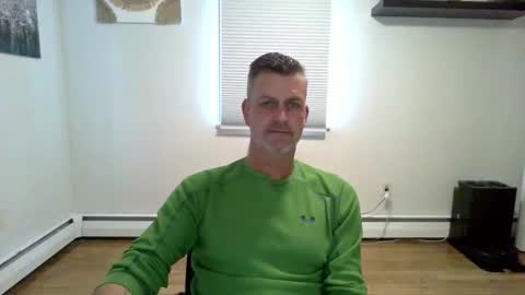 gudguy2025 online show from 11-21-25, 06:06