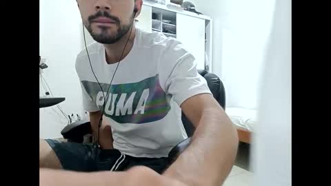 Snapshot of guguzinhox chatting on 02-27-25, 11:59 guguzinhox online show from 02-27-25, 11:59