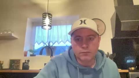 guil0 online show from 01-12-26, 08:25