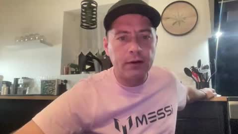 guil0 online show from 01-16-26, 10:47