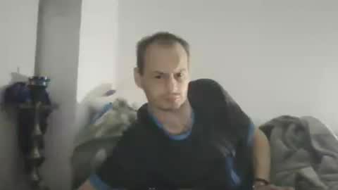 Snapshot of guil67728799 chatting on 07-20-26, 12:47 guil67728799 online show from 07-20-26, 12:47