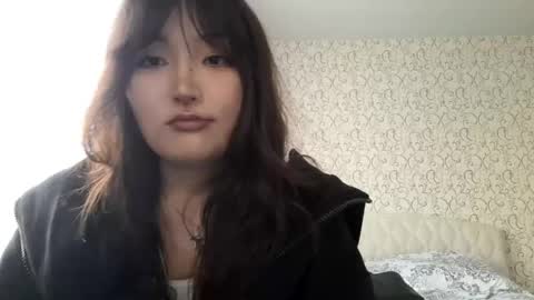 Amy online show from 05-02-26, 01:38