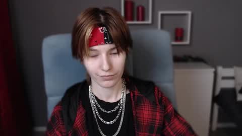 guitarandangell online show from 01-06-26, 04:11