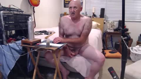 Snapshot of guitarsexgod2 chatting on 03-29-26, 12:05 guitarsexgod2 online show from 03-29-26, 12:05