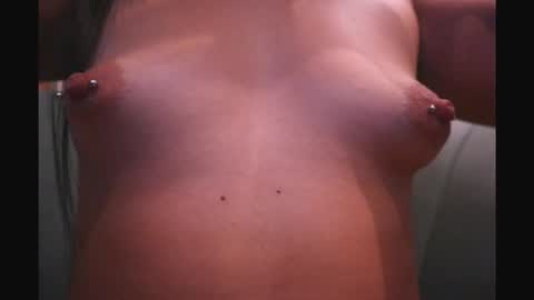 gummyluv online show from 11-14-25, 12:20