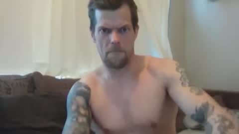 Snapshot of gunnarssonbenni33 chatting on 04-23-26, 07:38 gunnarssonbenni33 online show from 04-23-26, 07:38