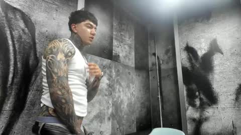 Snapshot of gury_tattoo chatting on 05-22-26, 07:08 Gury online show from 05-22-26, 07:08