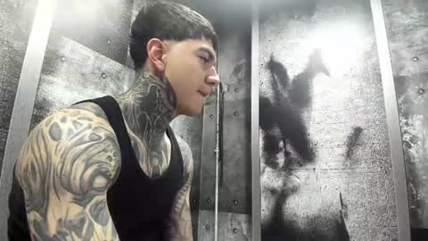 Snapshot of gury_tattoo chatting on 06-22-26, 08:28 Gury online show from 06-22-26, 08:28