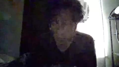 Snapshot of gustavo0110 chatting on 12-27-24, 03:48 GusGus online show from 12-27-24, 03:48