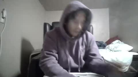 Snapshot of gustavo0110 chatting on 12-30-24, 05:15 GusGus online show from 12-30-24, 05:15