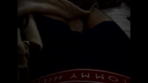 gustavolpz17 online show from 05-19-26, 08:53