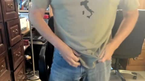 Guy online show from 04-19-26, 12:59