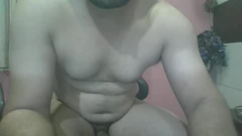 Snapshot of guywith85mm chatting on 12-28-24, 11:19 guywith85mm online show from 12-28-24, 11:19