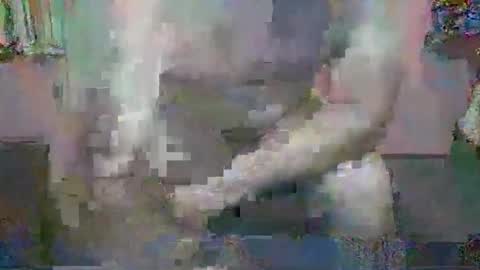 Snapshot of guywith85mm chatting on 12-31-24, 02:25 guywith85mm online show from 12-31-24, 02:25