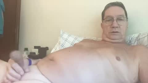 Snapshot of gwashere4u chatting on 10-05-25, 01:53 gwashere4u online show from 10-05-25, 01:53