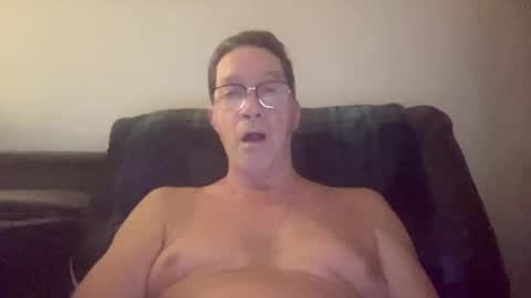 Snapshot of gwashere4u chatting on 10-09-25, 12:19 gwashere4u online show from 10-09-25, 12:19