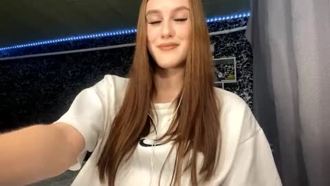 Gwen online show from 09-24-25, 08:12