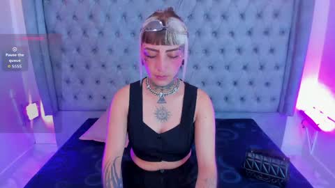 Snapshot of gyal_smith chatting on 05-12-26, 03:47 Gyal Smith online show from 05-12-26, 03:47