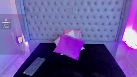 Snapshot of gyal_smith chatting on 06-14-26, 03:41 Gyal Smith online show from 06-14-26, 03:41