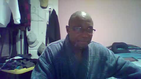 gyesaw1970 online show from 11-30-25, 07:12