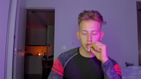 Oliver online show from 12-22-25, 09:45