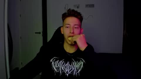 Oliver online show from 02-09-26, 01:20