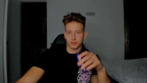 Oliver online show from 02-16-26, 01:57