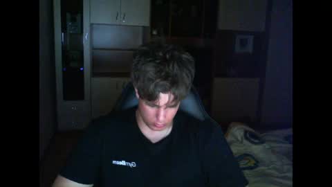 gymguy0505 online show from 05-04-26, 09:33