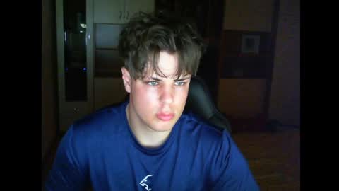gymguy0505 online show from 05-17-26, 02:46