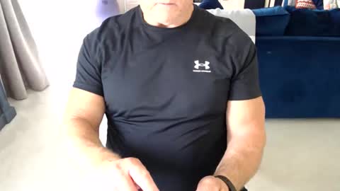 Snapshot of gymguyuk28 chatting on 05-13-26, 01:08 Gymguy online show from 05-13-26, 01:08
