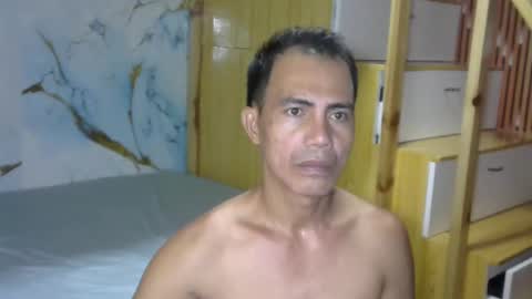 Rue online show from 04-04-26, 01:26