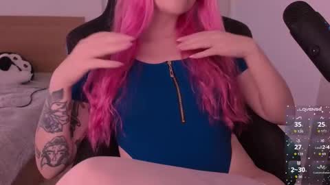 Lana online show from 02-08-26, 08:01