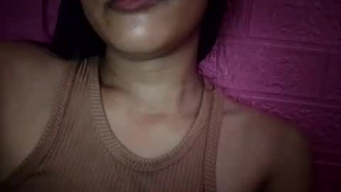 Snapshot of habibi_25 chatting on 12-15-25, 02:16 Habibi online show from 12-15-25, 02:16