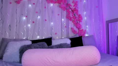 Snapshot of habiy069 chatting on 06-13-26, 06:00 Habiy online show from 06-13-26, 06:00